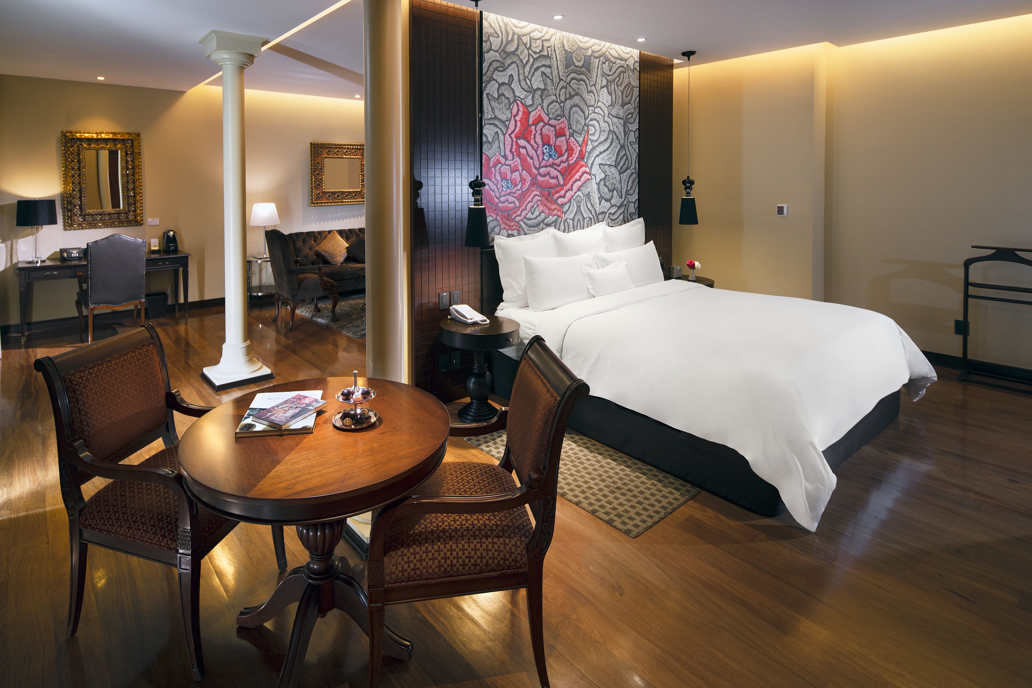 Grand Heritage Suite 5