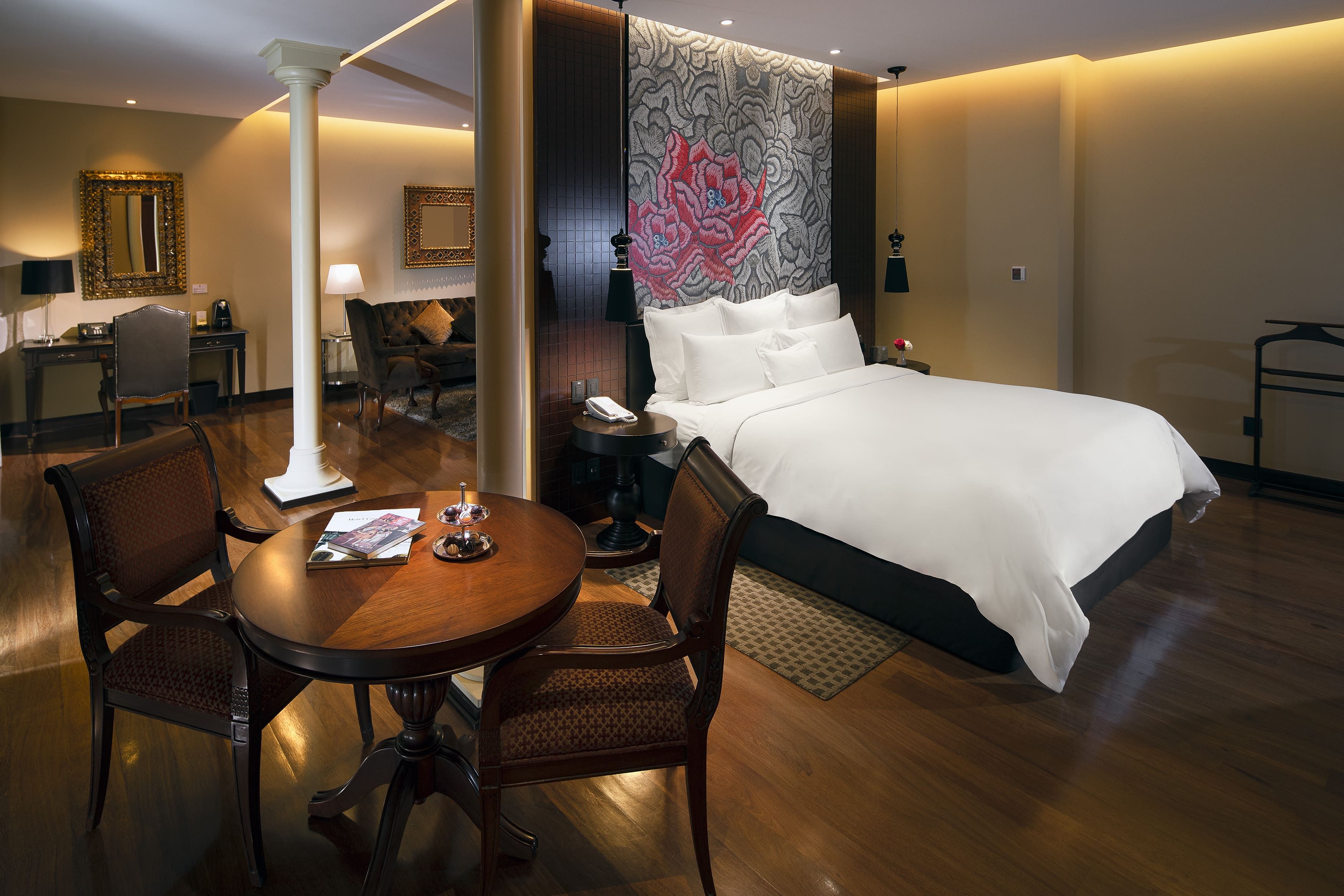 Grand Heritage Suite 4