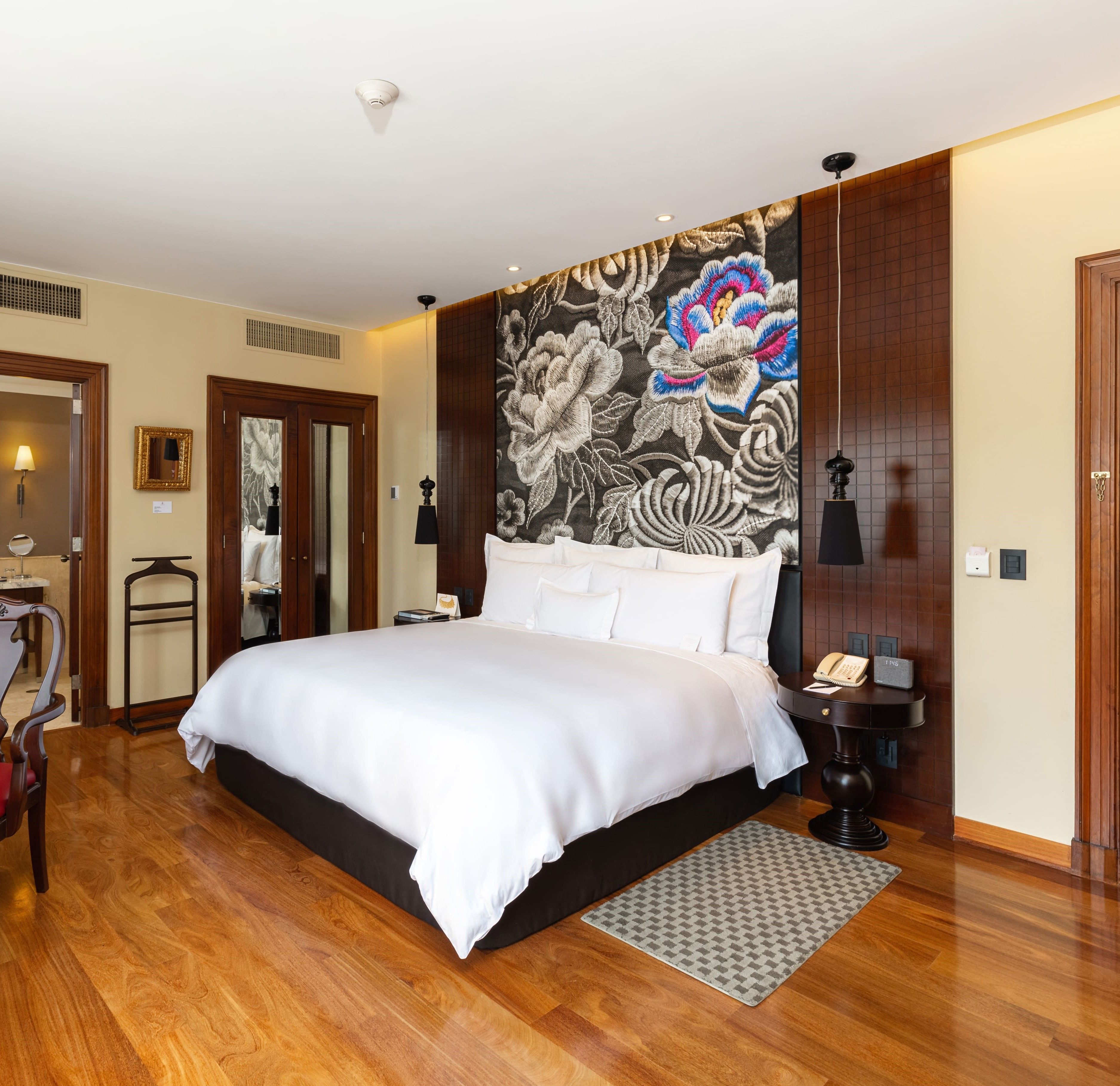 Terrace Suite Golf View Image